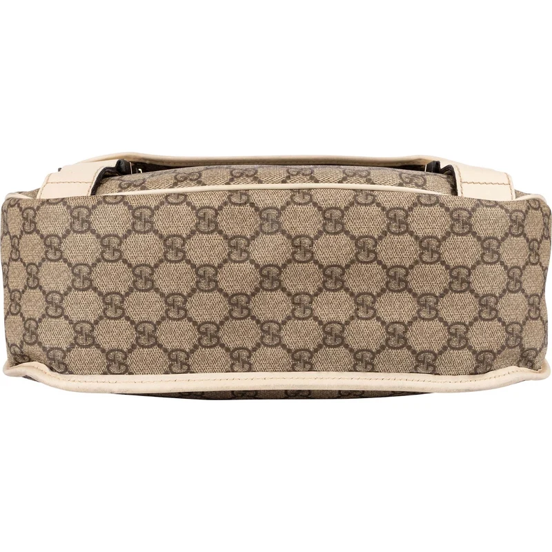 Gucci Monogram GG Supreme Canvas Messenger Crossbody Bag
