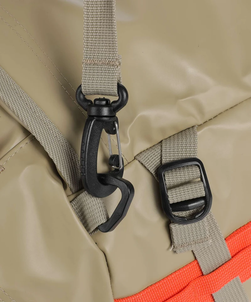Eagle Creek Cargo Hauler 40 Weekender desert tan