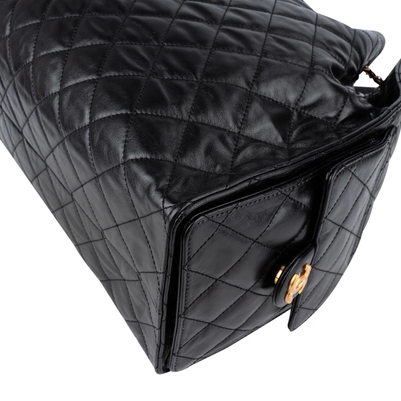 Chanel 25 Quilted Lambskin Drawstring Bucket Shoulder Bag Medium
