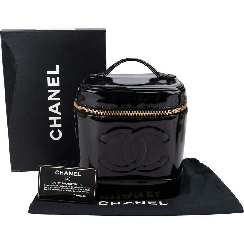 Chanel Patent Leather CC Vanity Case Handbag