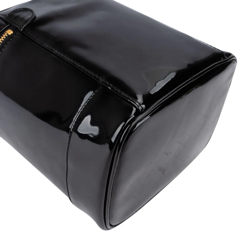 Chanel Patent Leather CC Vanity Case Handbag