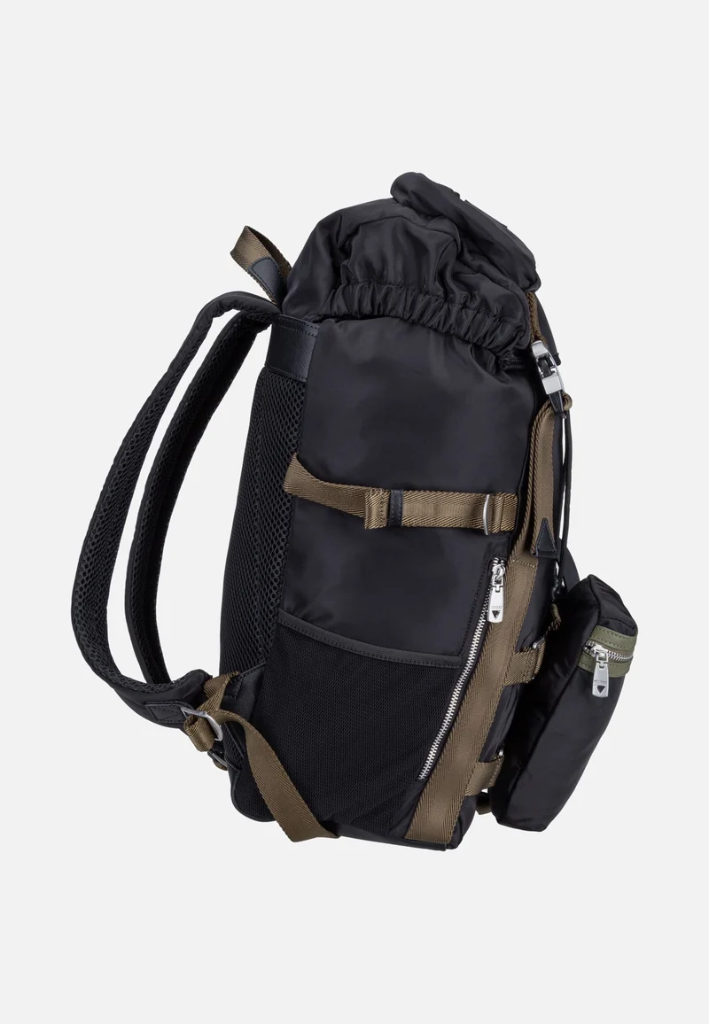 Berlin Multipocket Black - Rucksack