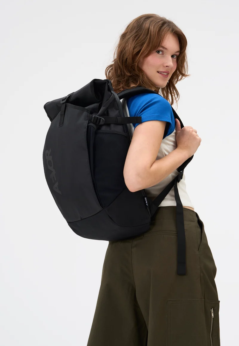Roll Pack Proof Black - Rolltop Rucksack