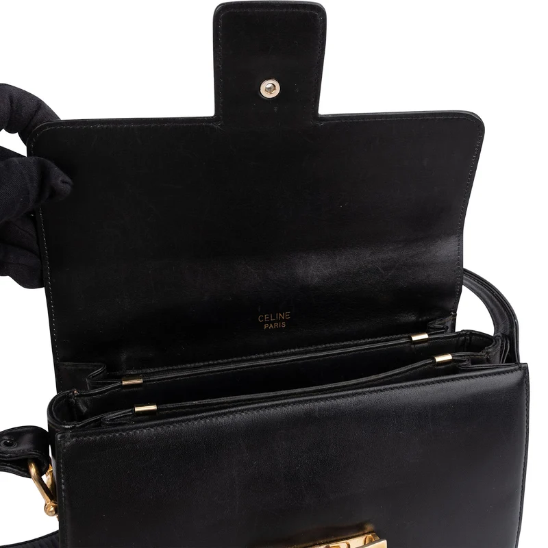 Céline Back Boxcalf Horse Carriage Triomphe Shoulder Bag