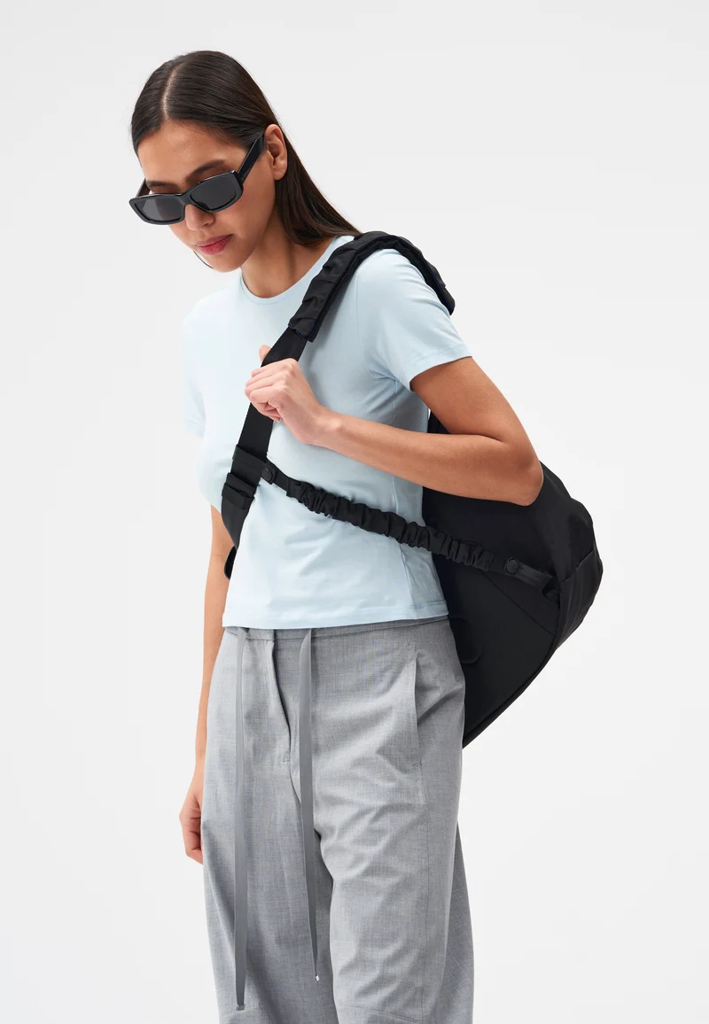 Krumm Large Crinkle Black - Hobo Bag