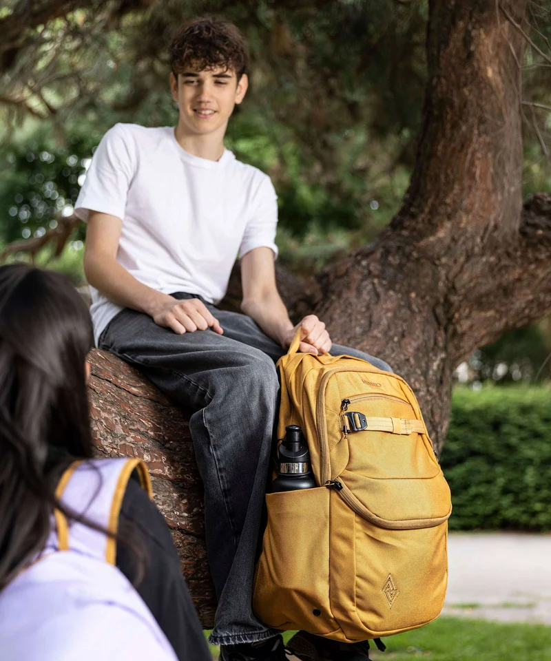 Nitro Future Hero 37 Rucksack amber glow
