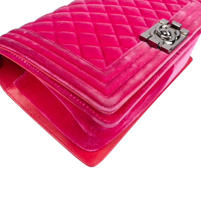 ChanelQuilted Velvet Medium Boy Single Crossbody Bag