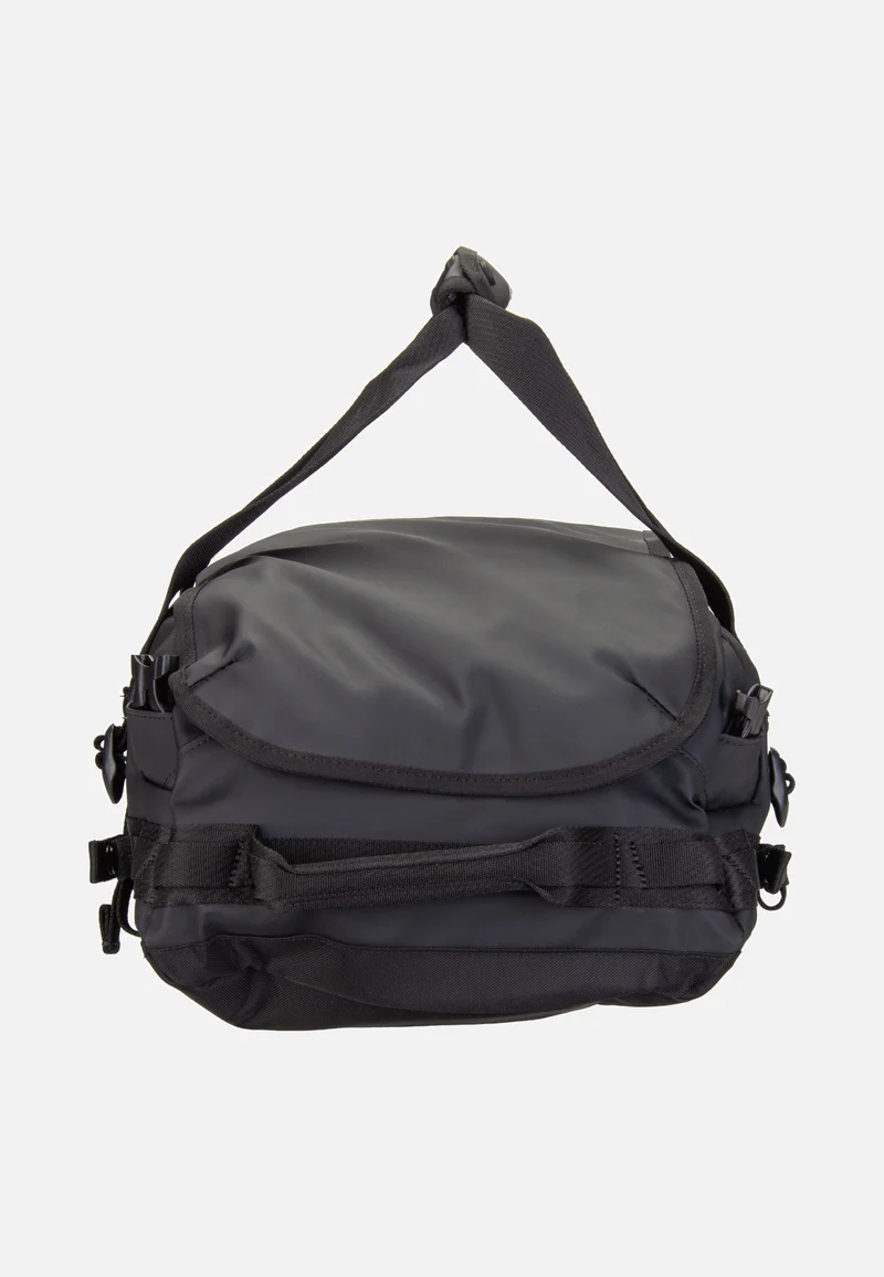 Chasm Recycled Duffel 30L Black - Dufflebag