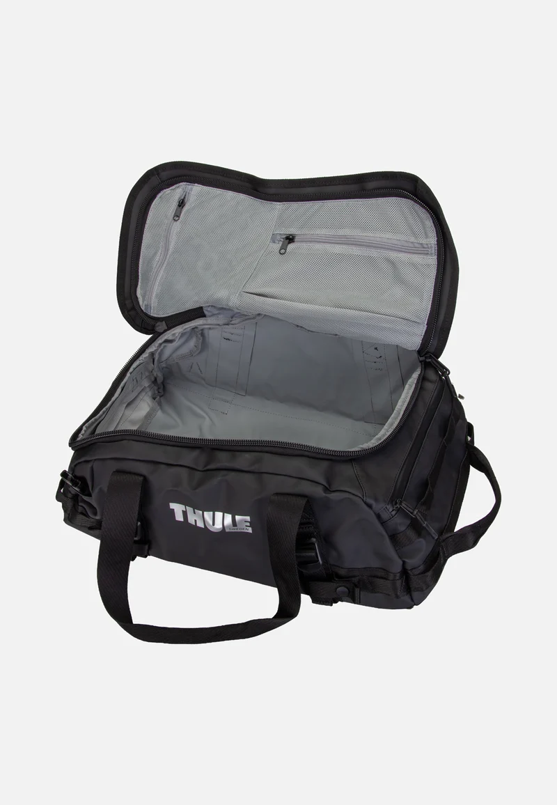Chasm Recycled Duffel 30L Black - Dufflebag