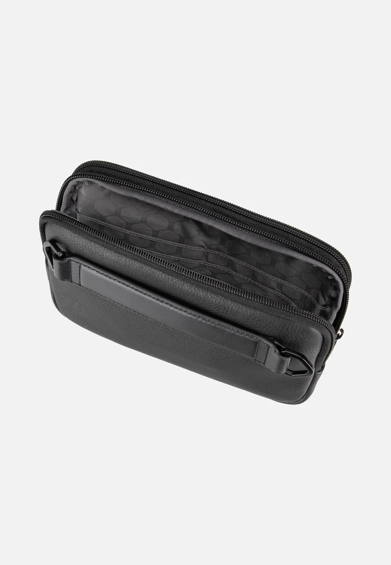 Roadster Leather Evo Travel Po Black - Crossbody Bag