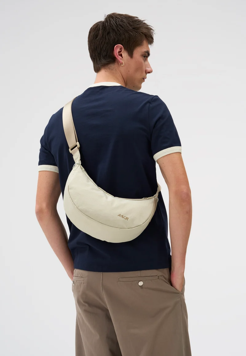 Sling Small Off-White - Sling Bag