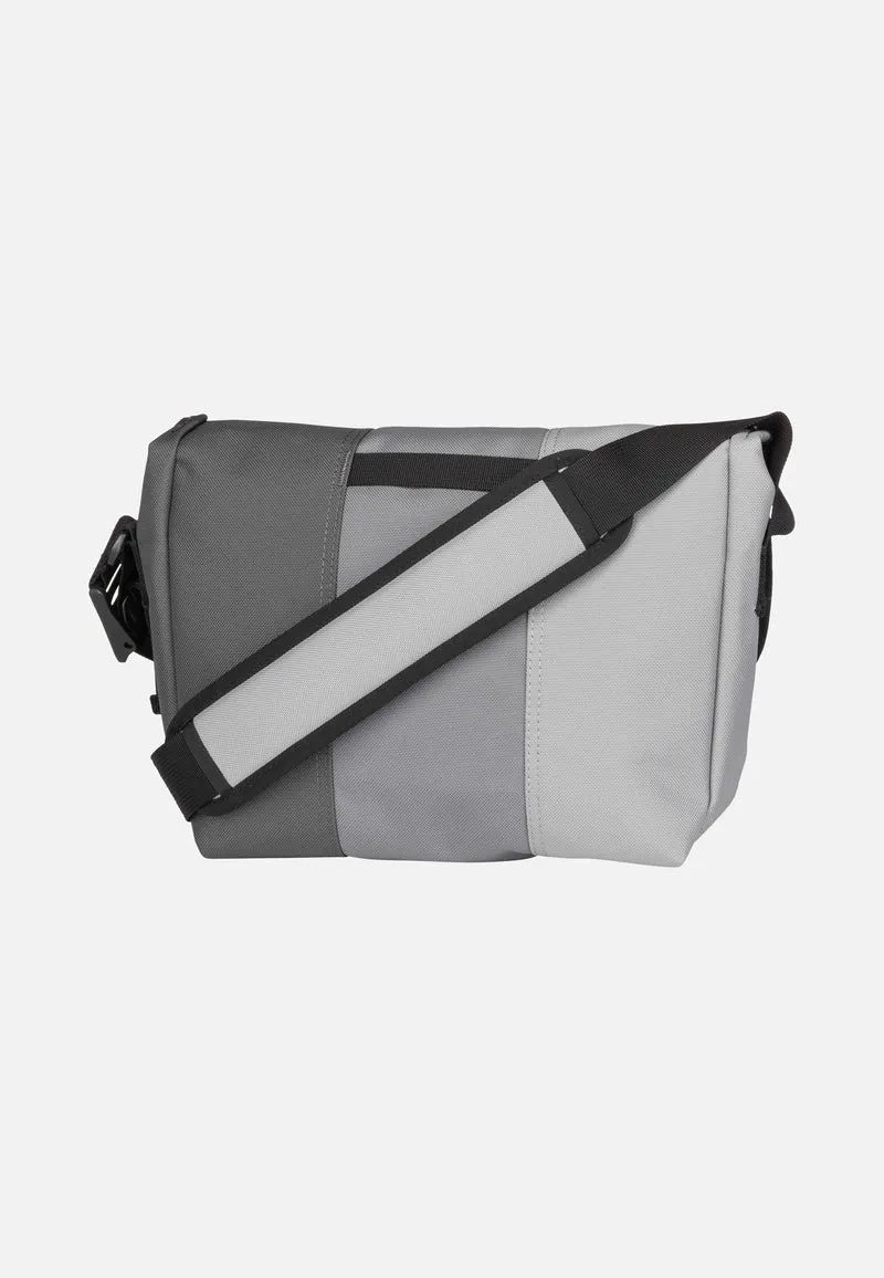 Classic XS Smoke - Messenger Bag