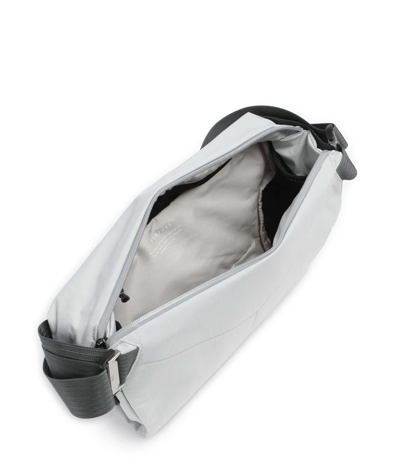 Bellroy Venture 9 Slingbag fog