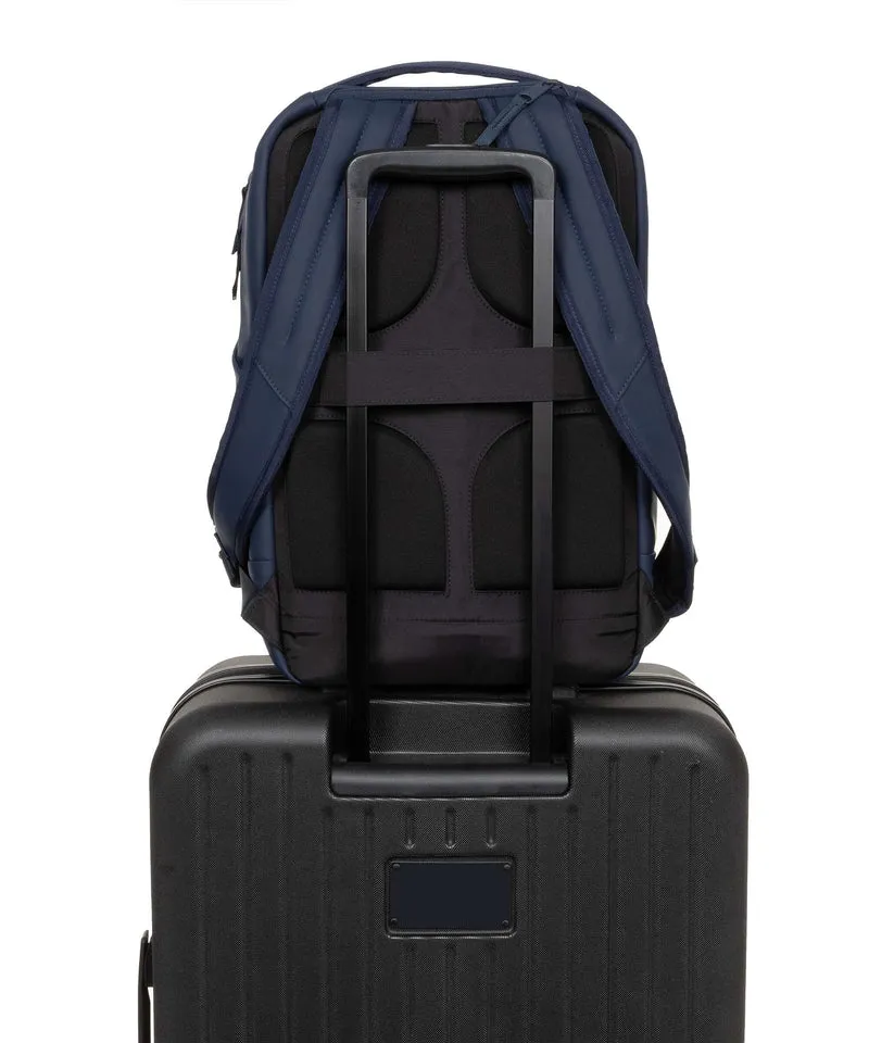 Eastpak CNNCT Tecum Rucksack matte admiral
