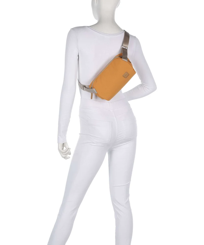 Bellroy Classic 3 Slingbag butterscotch