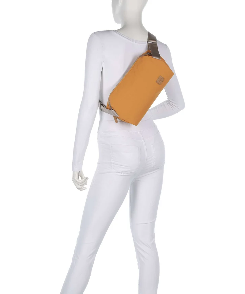 Bellroy Classic 7 Slingbag butterscotch