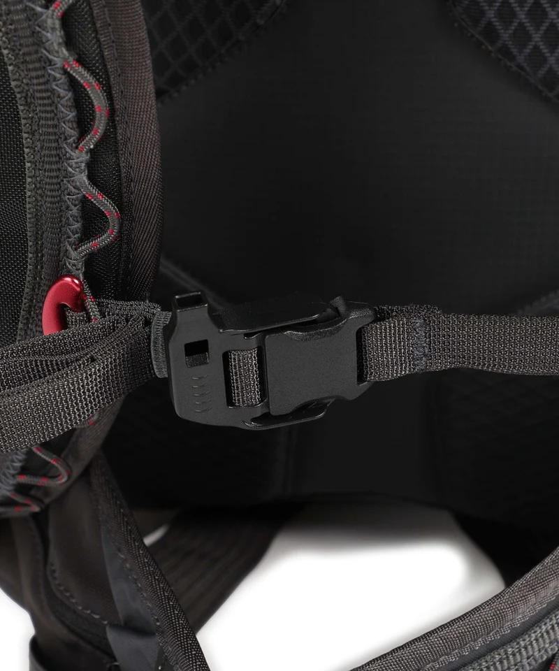 Klättermusen Gyme 35 Wanderrucksack raven