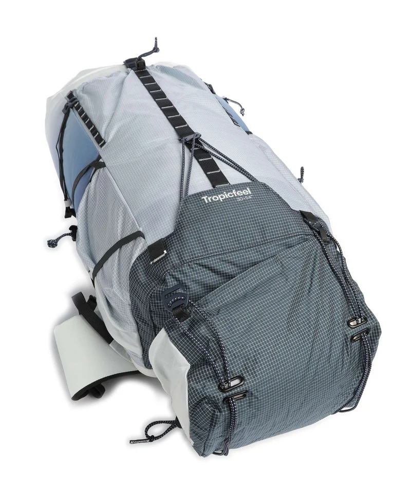 Tropicfeel Shelter ProLite Trekkingrucksack airy blue