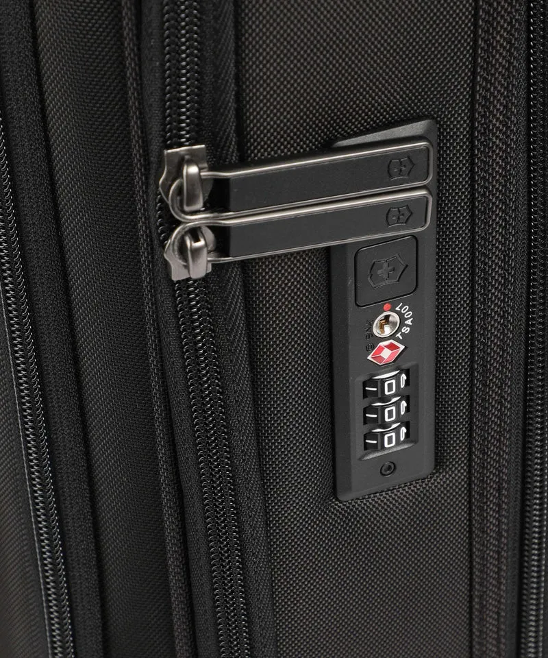 Victorinox Werks Traveler 7.0 FFQ 4-Rollen Trolley black