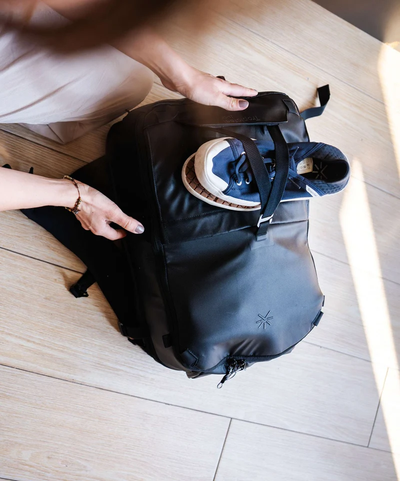 Tropicfeel Hive Reiserucksack core black