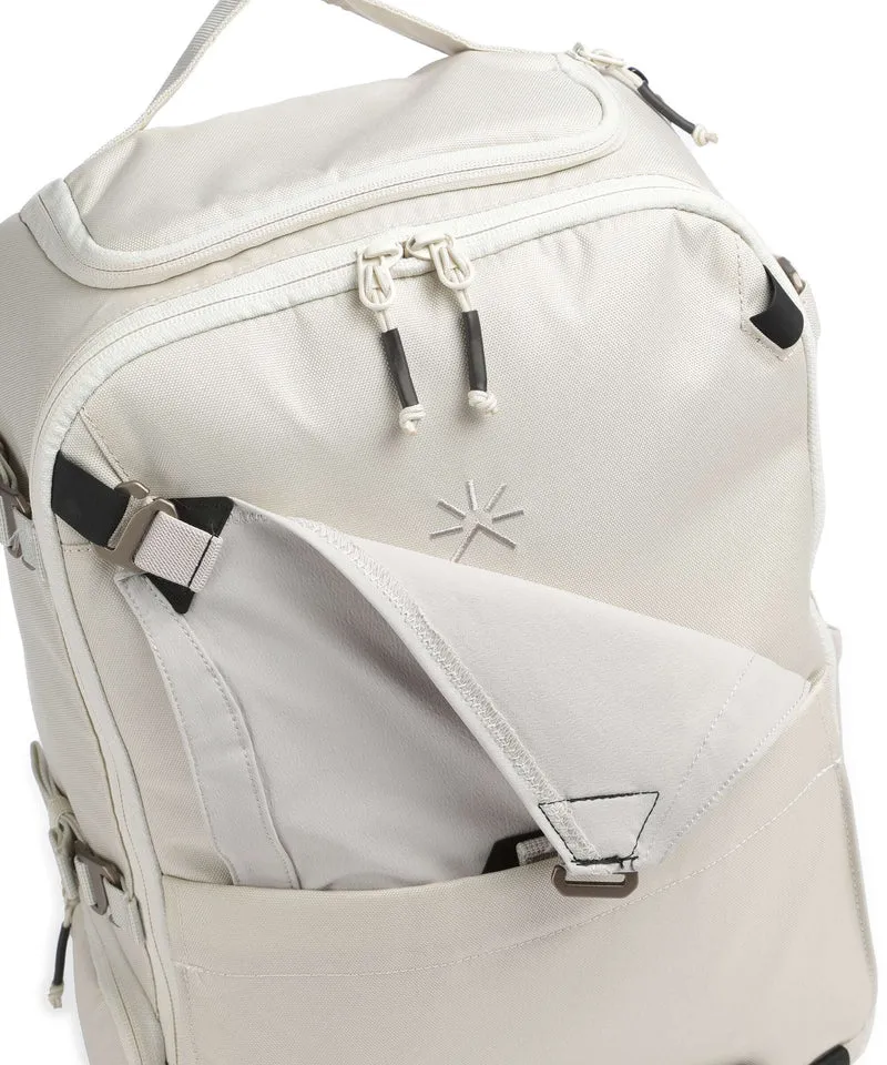 Tropicfeel Nest Reiserucksack bone white