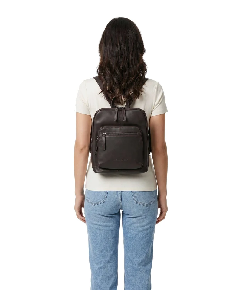 The Chesterfield Brand Wax Pull Up Cow Floran Rucksack brown