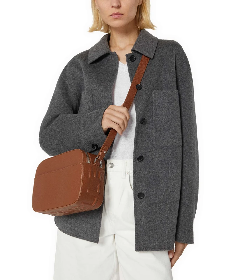 Coccinelle Myrtha Maxi Logo Umhängetasche cognac