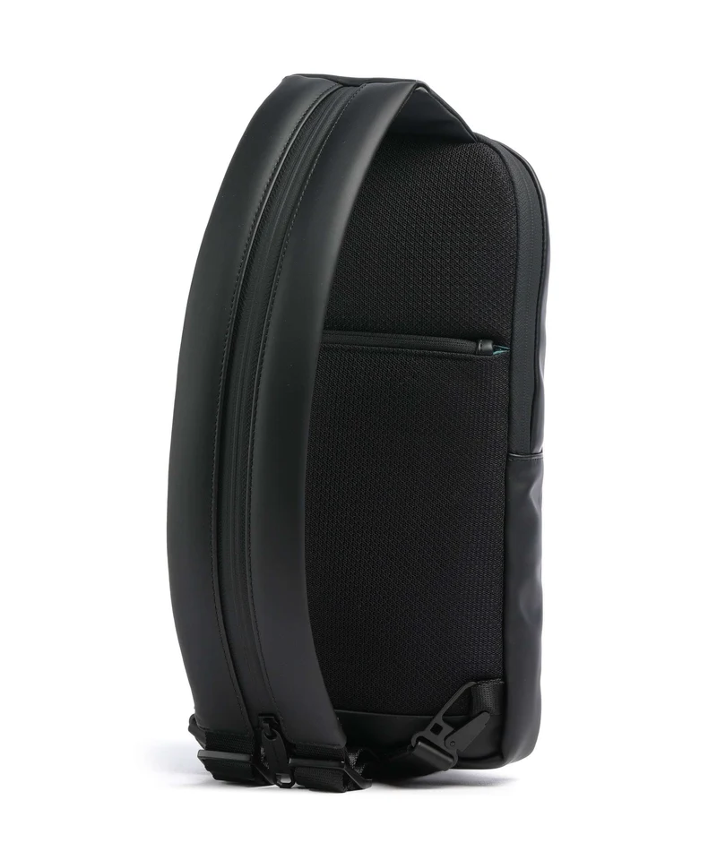 Piquadro C2OW Slingbag nero