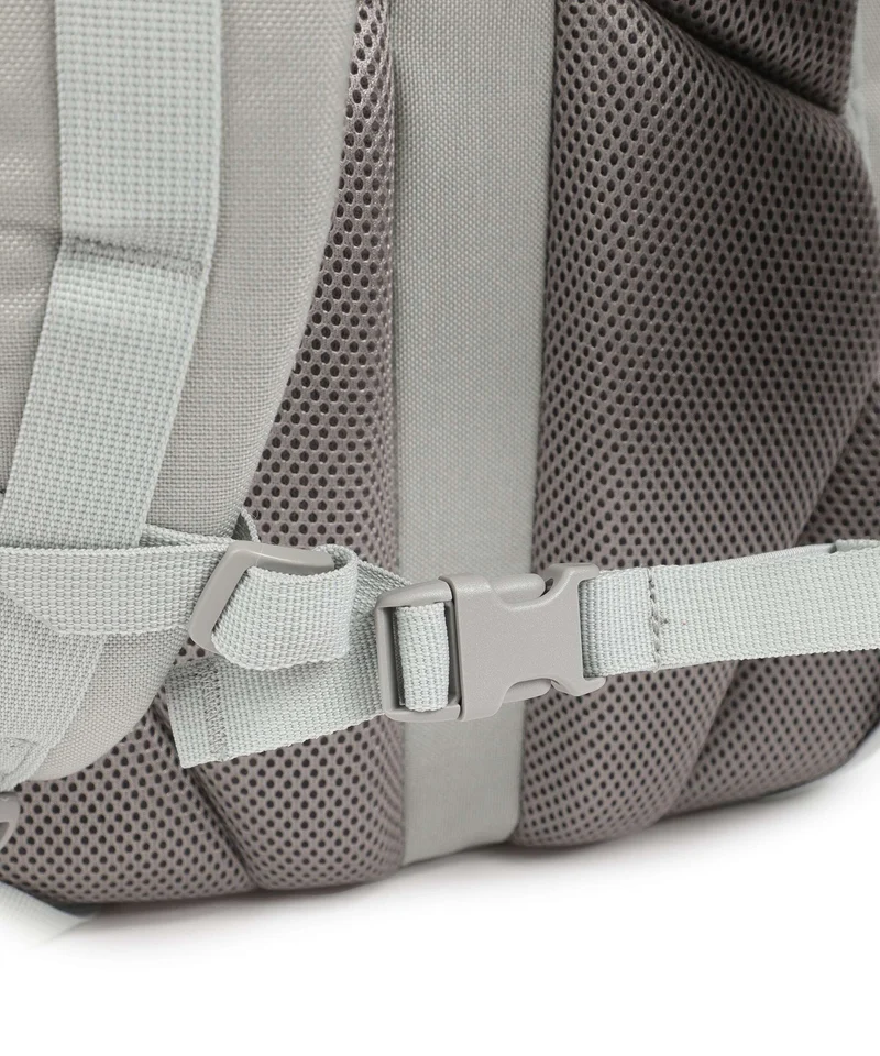 Cabin Zero Military 28 Rucksack frosty morning