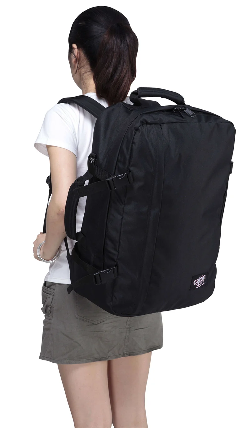 Cabin Zero Classic 44 Reiserucksack black sand