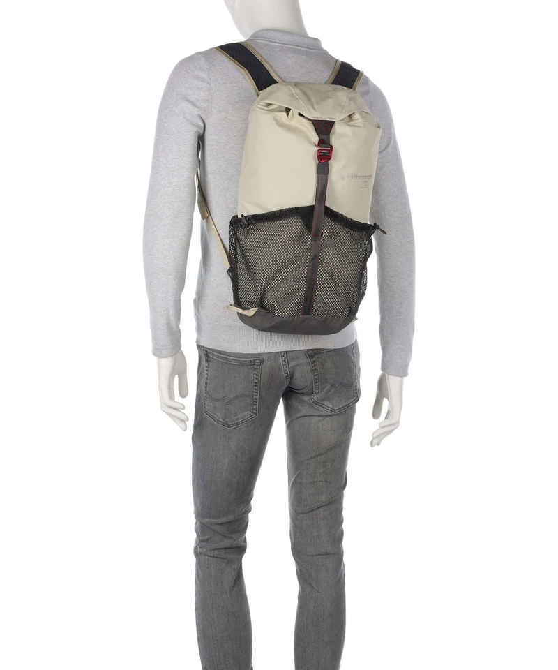 Klättermusen Fjörm 18 Trekkingrucksack raven