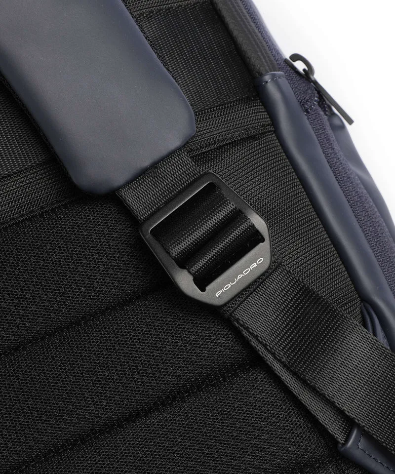 Piquadro C2OW Reiserucksack blu