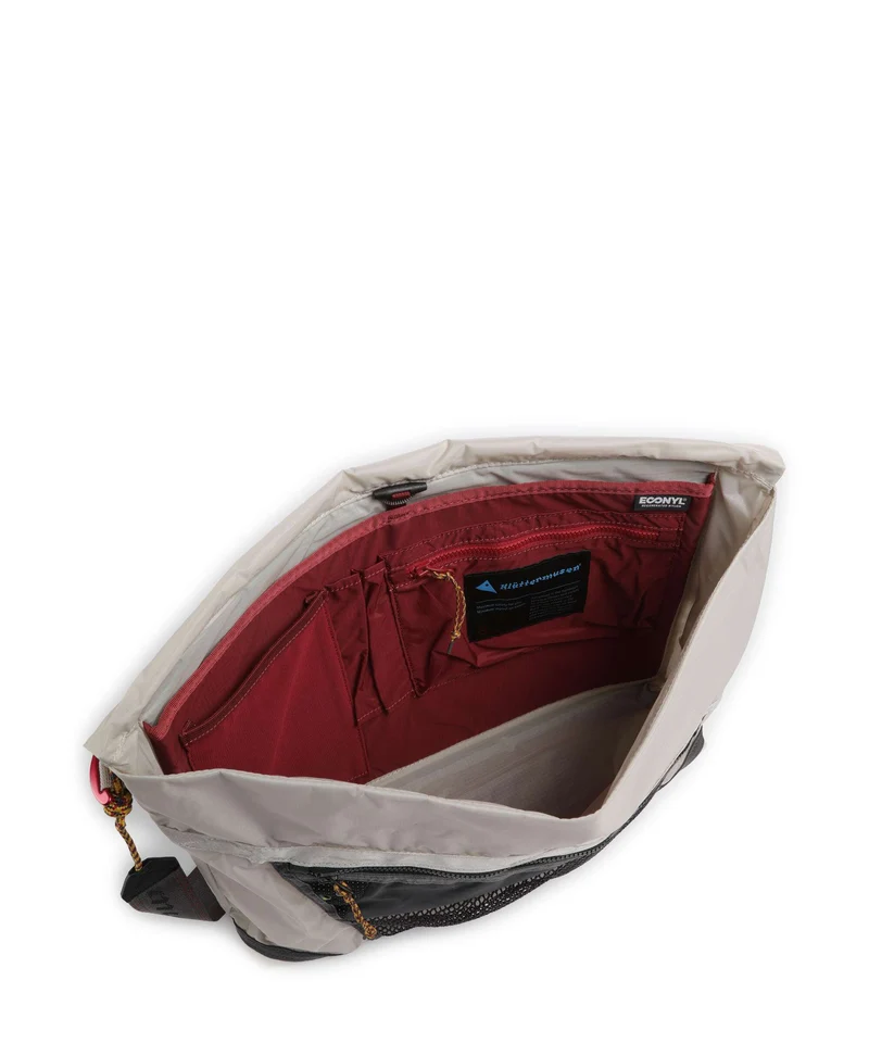 Klättermusen Grid Kuriertasche putty grey