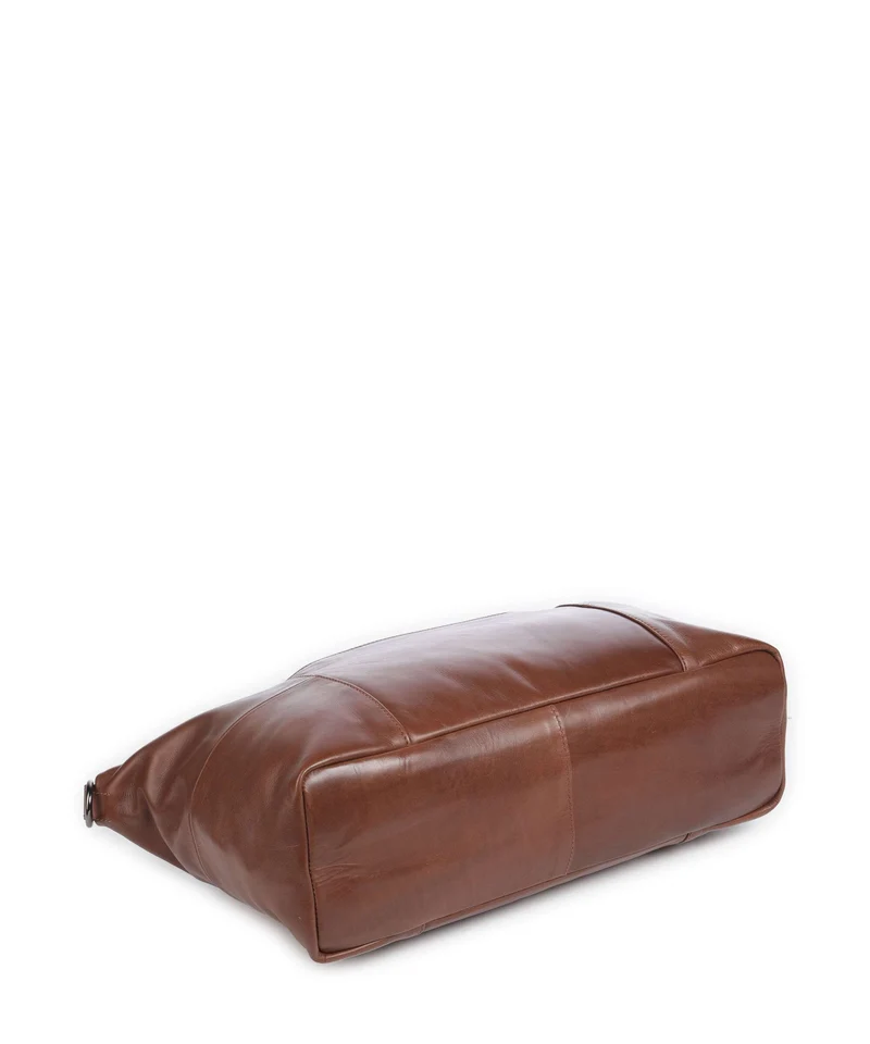 Harold's Caugio Weekender cognac