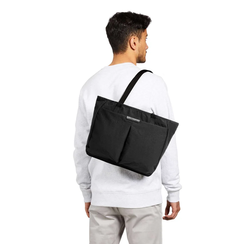 Bellroy Tokyo 12 Wonder Shopper raven