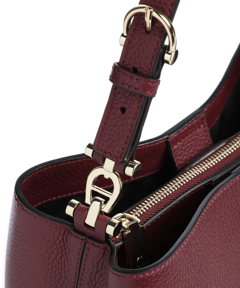 Aigner Delia M Beuteltasche burgundy