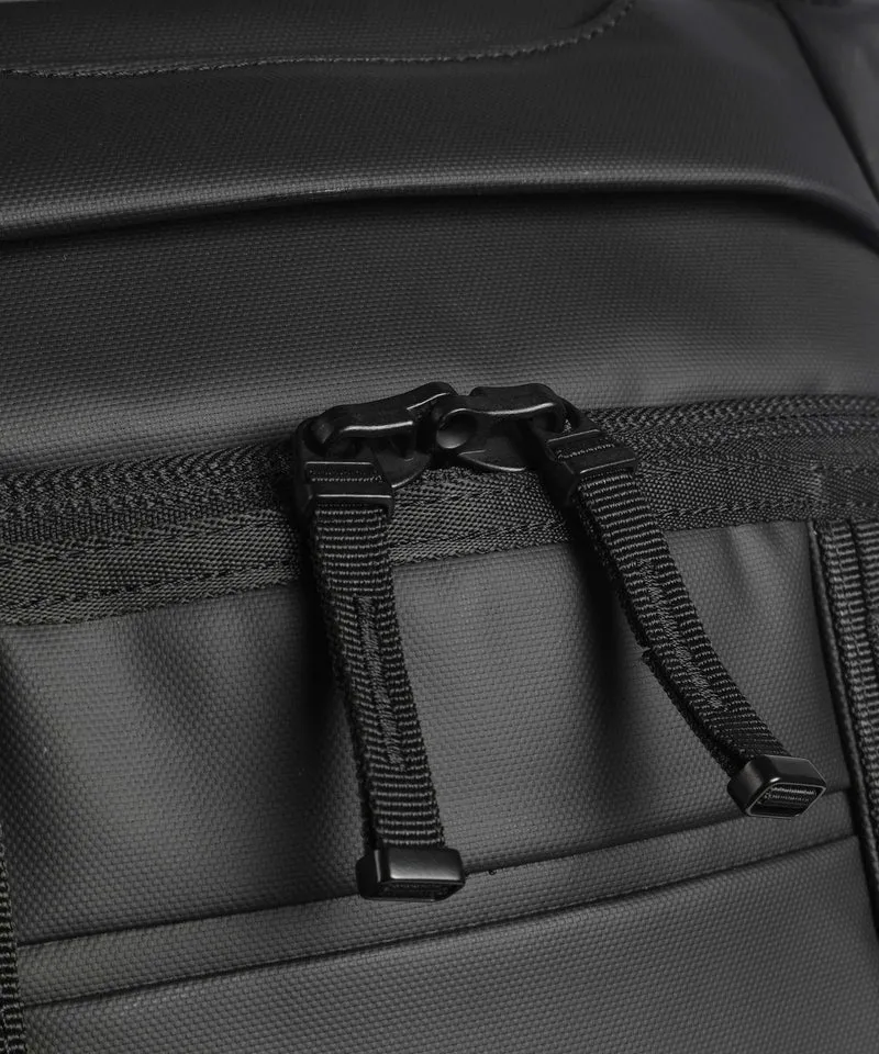 Db Hugger 60 Rollenreisetasche black out