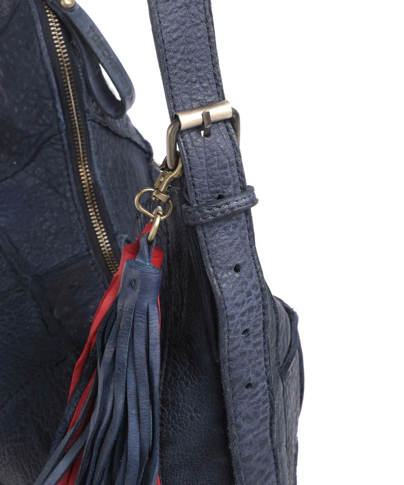 Taschendieb Wien Malvengasse 5 Schultertasche blue sea