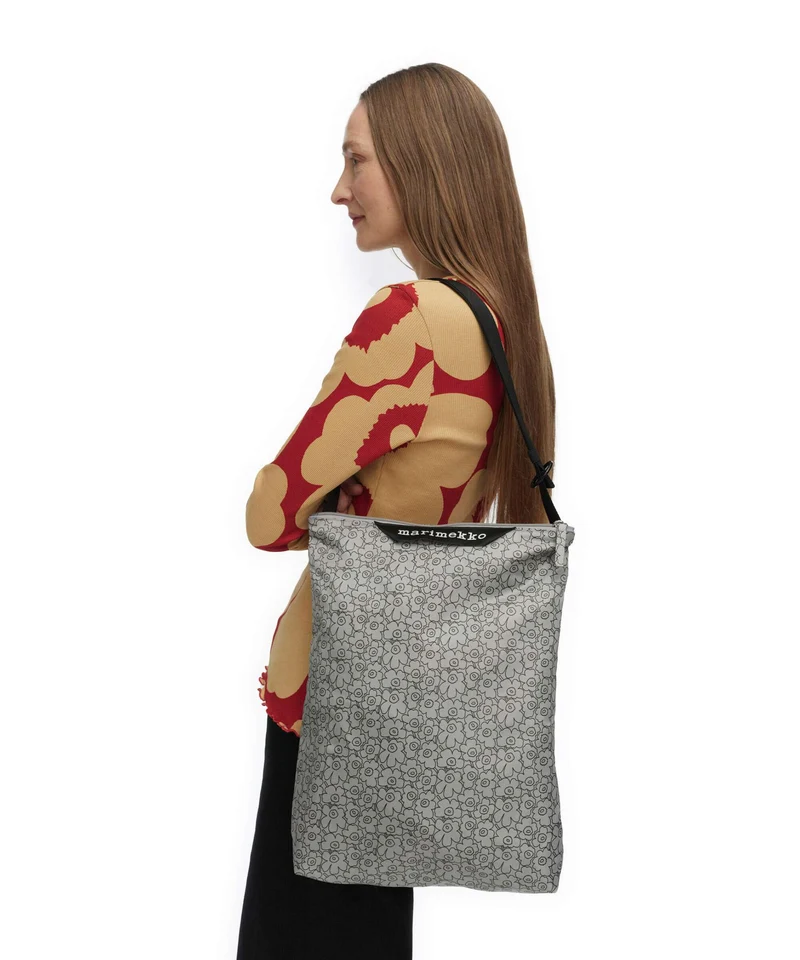 Marimekko Neat Unikko Piirto M Beuteltasche grey/black