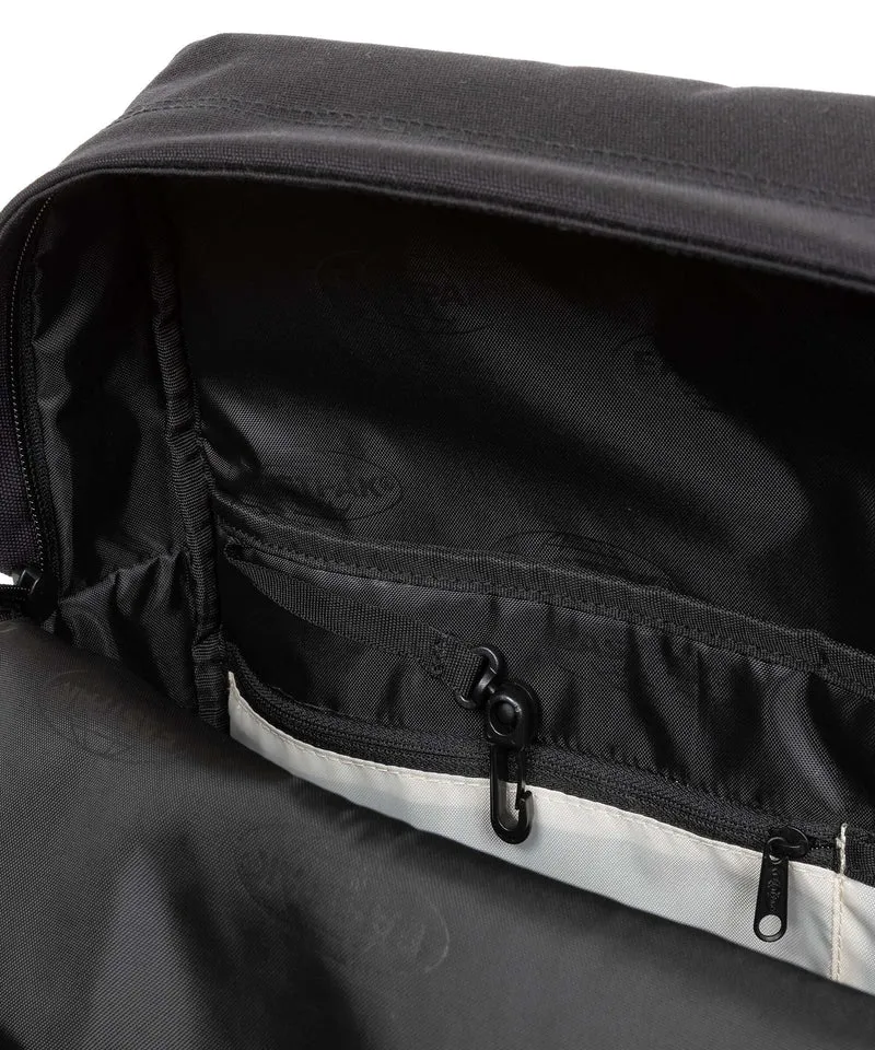 Eastpak Icon Totepack Rucksack on black