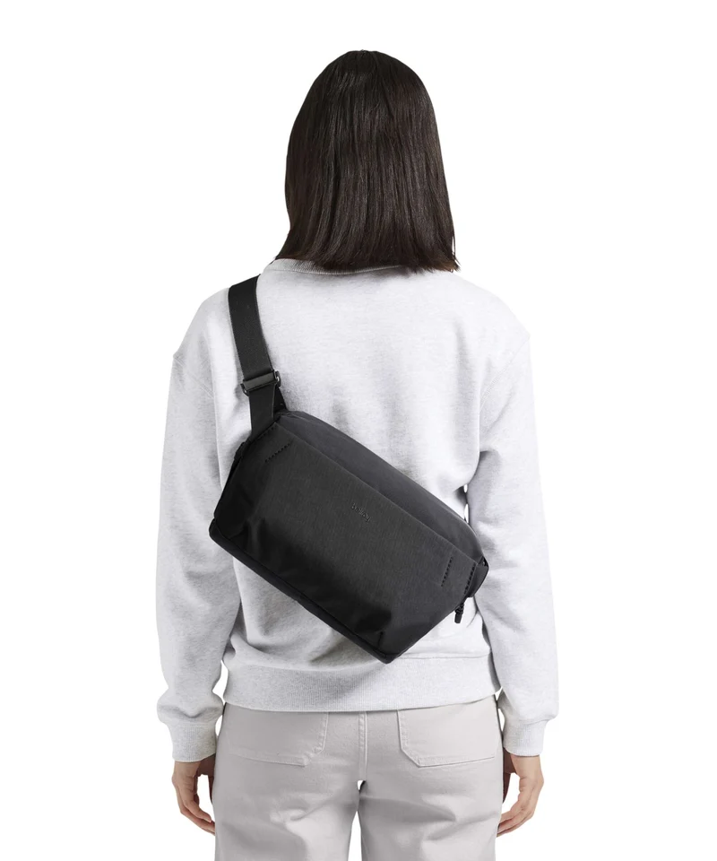 Bellroy Venture 9 Slingbag black