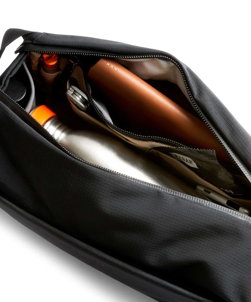 Bellroy Venture 9 Slingbag black