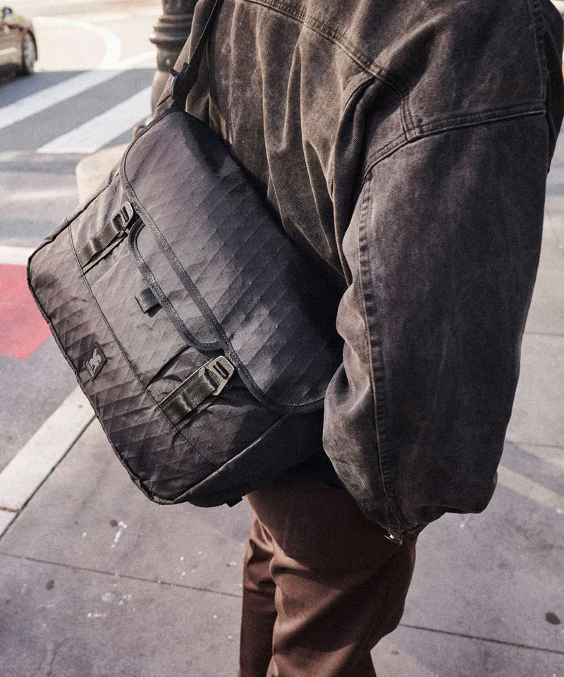 Chrome Midtown 20 Kuriertasche sage